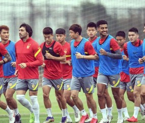 九游官方网页 -包含赛前体能课后，罗马豪取连胜备战中超，赛场秩序良好，资深球员宣示担当的词条