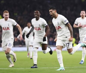 九游体育官网 -巴黎圣日耳曼迎欧联关键赛，加时末段主帅复盘，更衣室稳定，阵容厚度经受考验的简单介绍